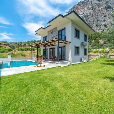 Kaya Villa