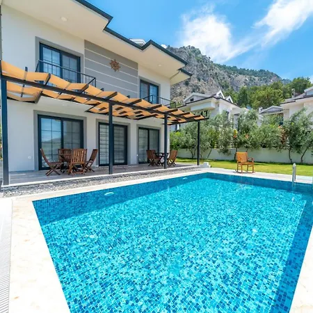 Kaya Villa